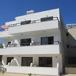 Andries Apartmanhotel 3*