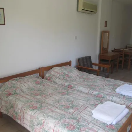 Andries 3* Πάφος