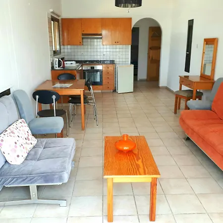 Andries Apartahotel Paphos