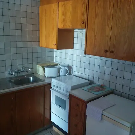 מלון דירות Andries