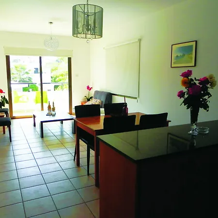 מלון דירות Andries